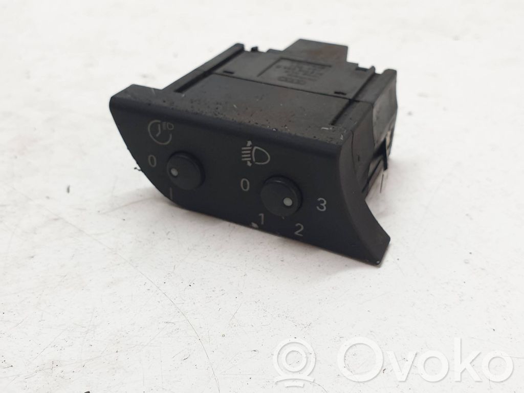 Audi A4 S4 B7 8E 8H Interruptor de control de altura del faro delantero 