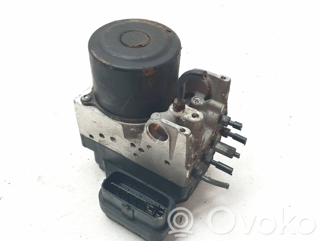 Lexus RX 330 - 350 - 400H ABS Pump 