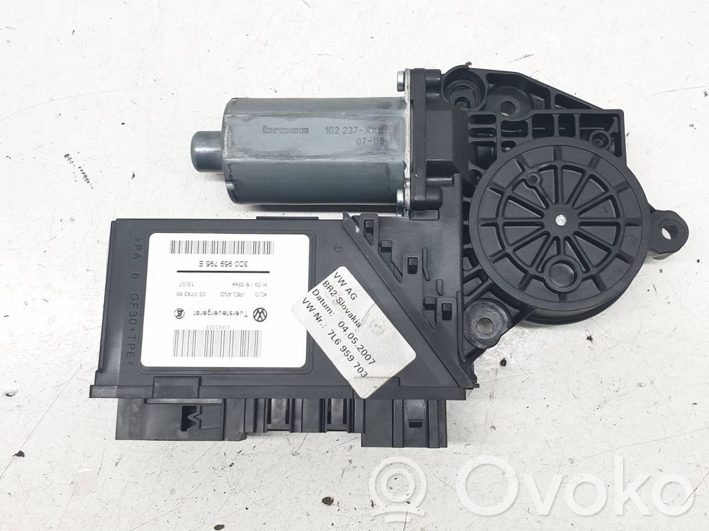 Volkswagen Touareg I Rear door window regulator motor 