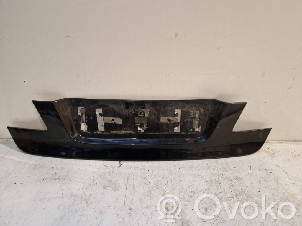 BMW 7 F01 F02 F03 F04 Mască capotă portbagaj 