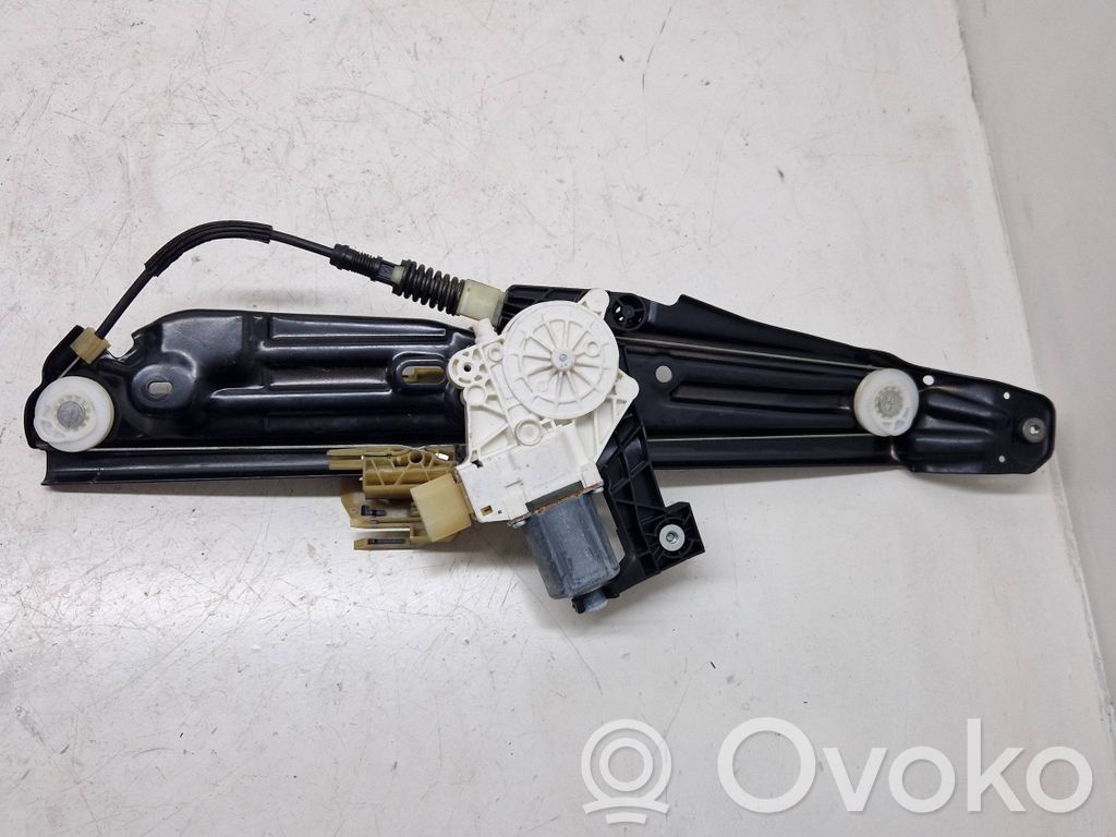 BMW 7 F01 F02 F03 F04 Elektryczny podnośnik szyby drzwi tylnych 
