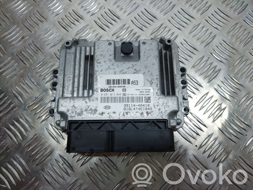 KIA Sorento Engine control unit/module 