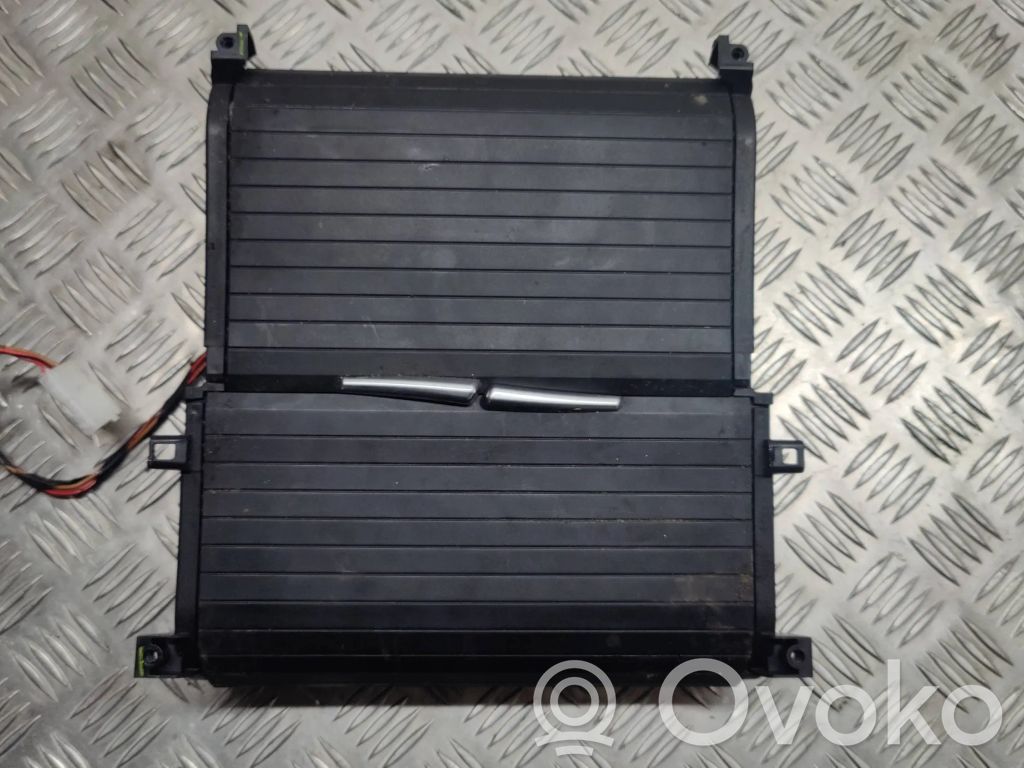 BMW X5 E70 Cup holder front 