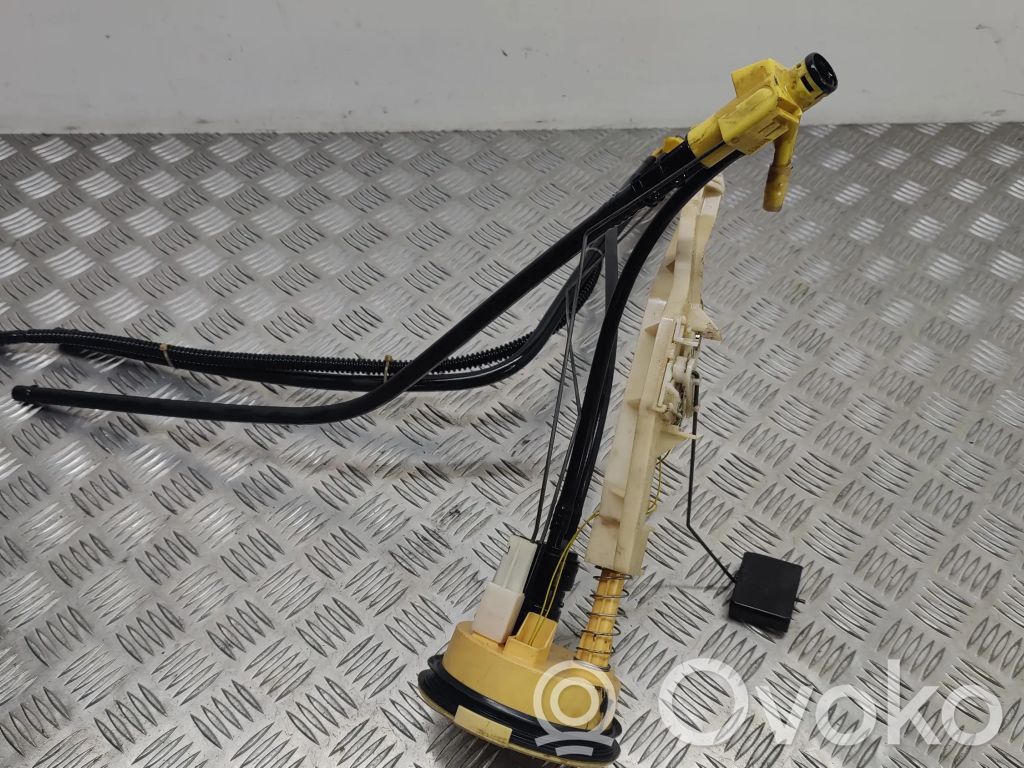 BMW X5 E53 Fuel level sensor 