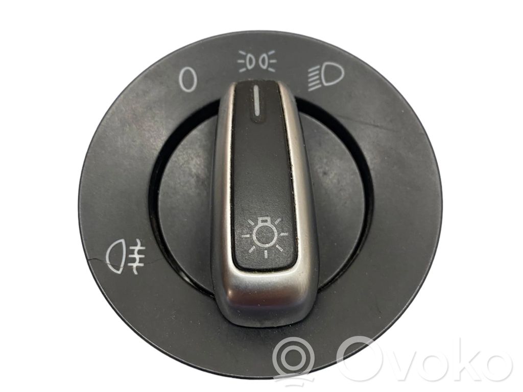 Volkswagen PASSAT B7 Light switch 