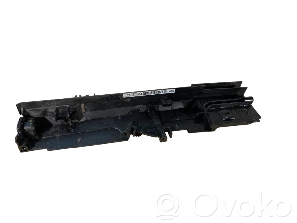 BMW 3 F30 F35 F31 Uchwyt / Mocowanie chłodnicy 