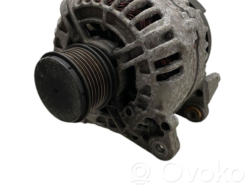 Audi TT Mk1 Generatorius 
