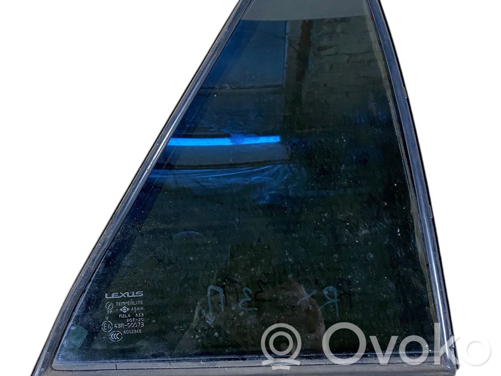 Lexus RX 300 Ventanilla de ventilación de la puerta trasera 