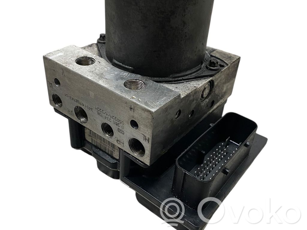 BMW 5 E60 E61 ABS Pump 