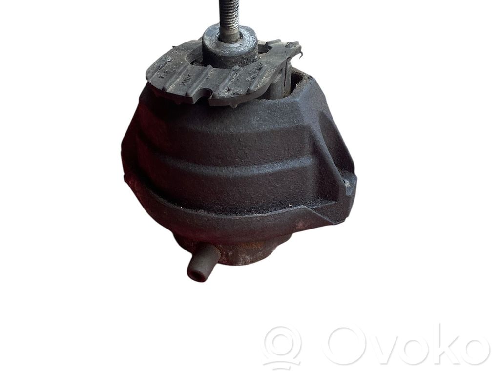 Support de moteur, coussinet   6770726