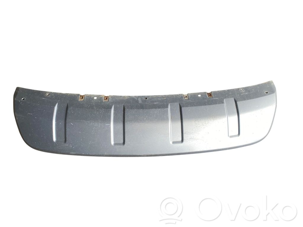 Borde del parachoques delantero   6400A422