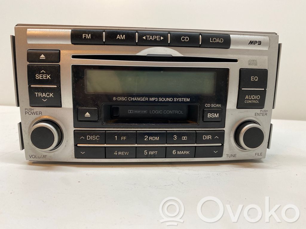 Hyundai Santa Fe Radio/CD/DVD/GPS head unit 