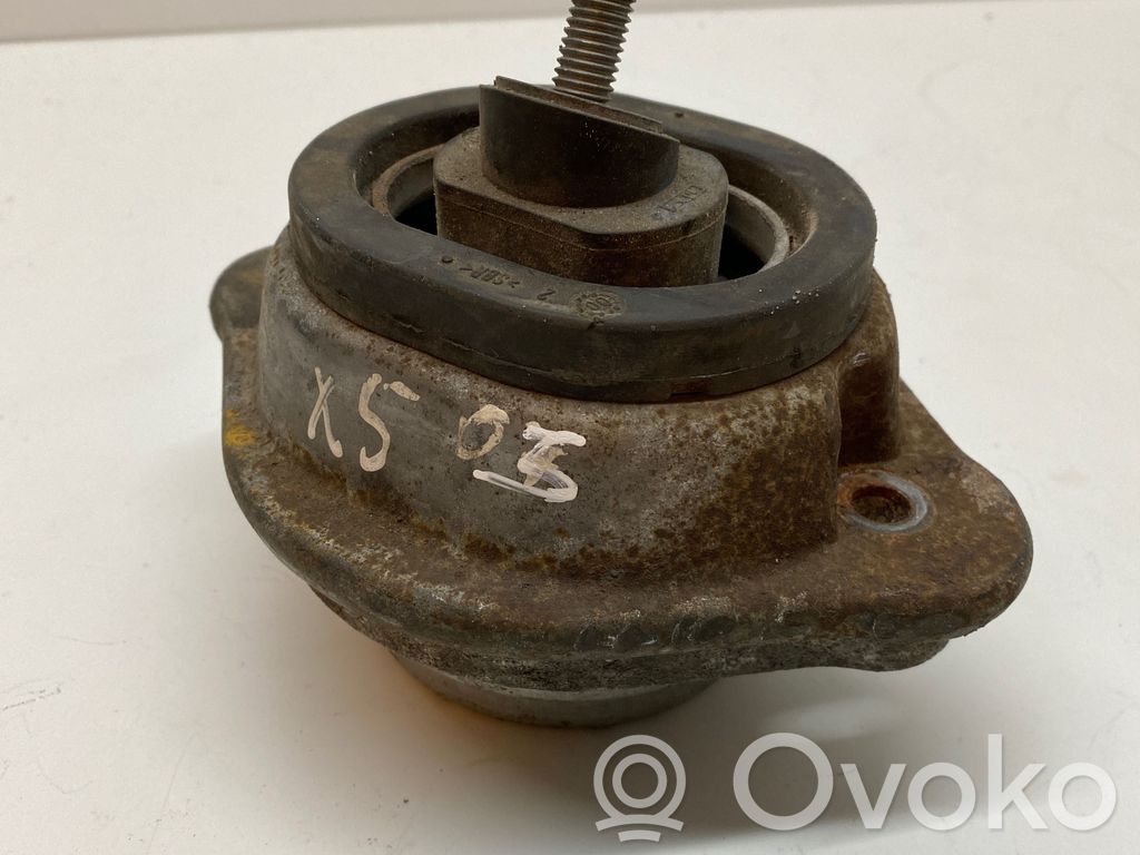 BMW X5 E53 Engine mount bracket 