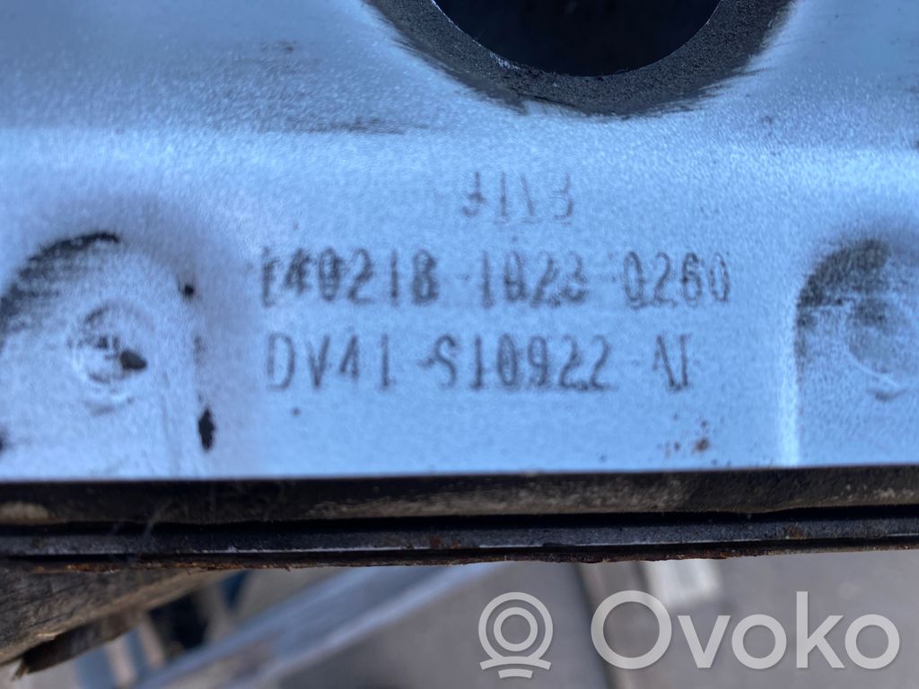 Ford Kuga II Etupuskurin poikittaistuki 