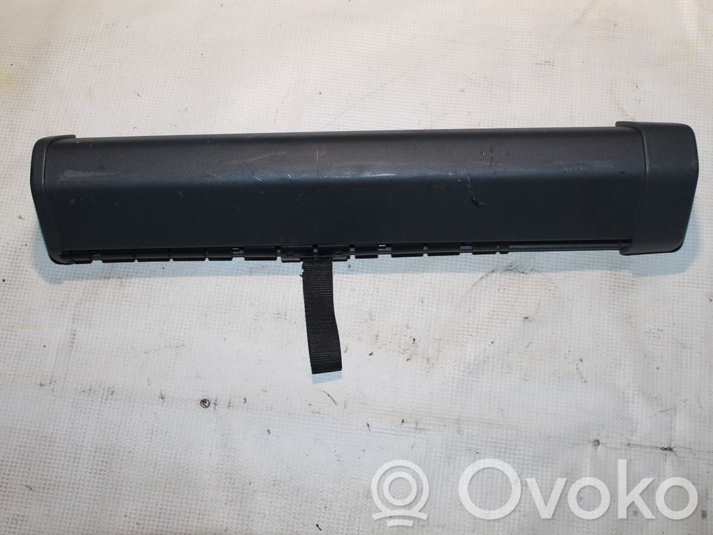 Volvo V60 Užuolaida (štorkė) 