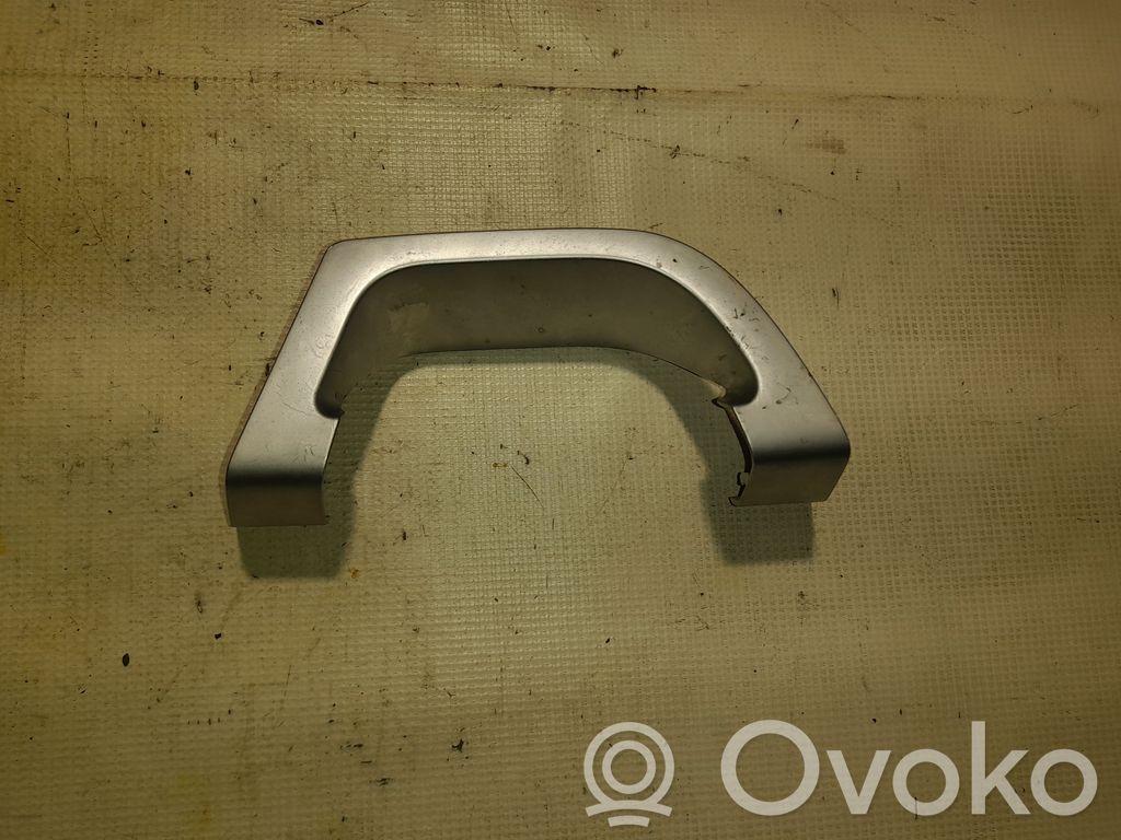 Volvo XC90 Front door interior handle 