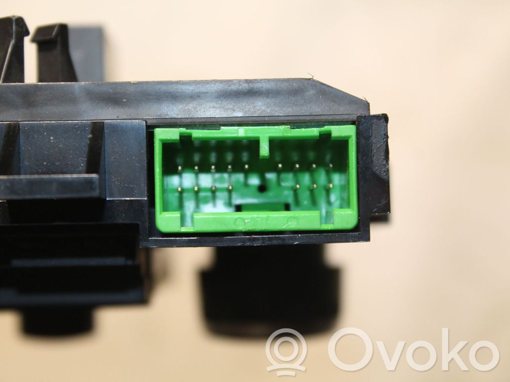 Volvo S80 Centrinė konsolė 