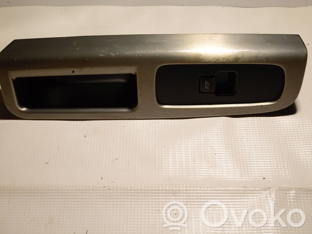 Volvo V50 Electric window control switch 
