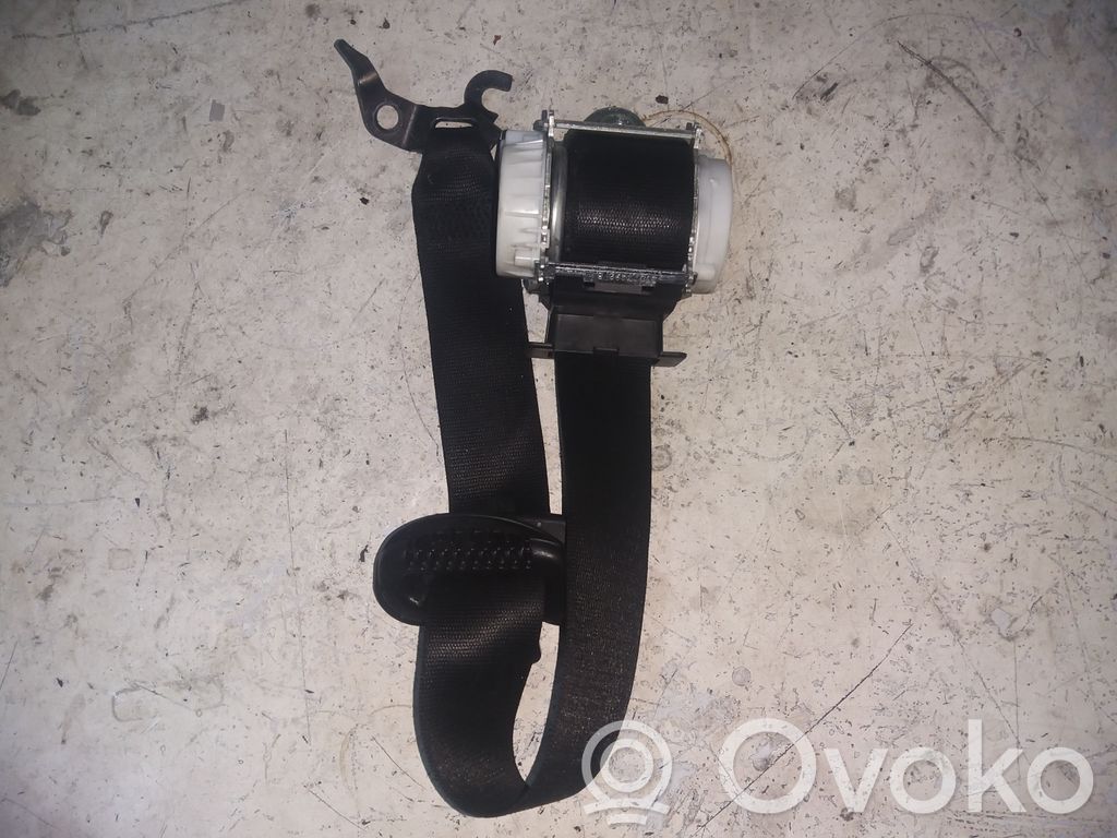 BMW 1 E81 E87 Front seatbelt 