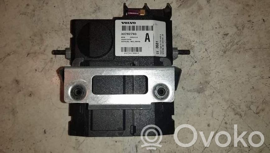 Volvo XC90 Aerial antenna amplifier 