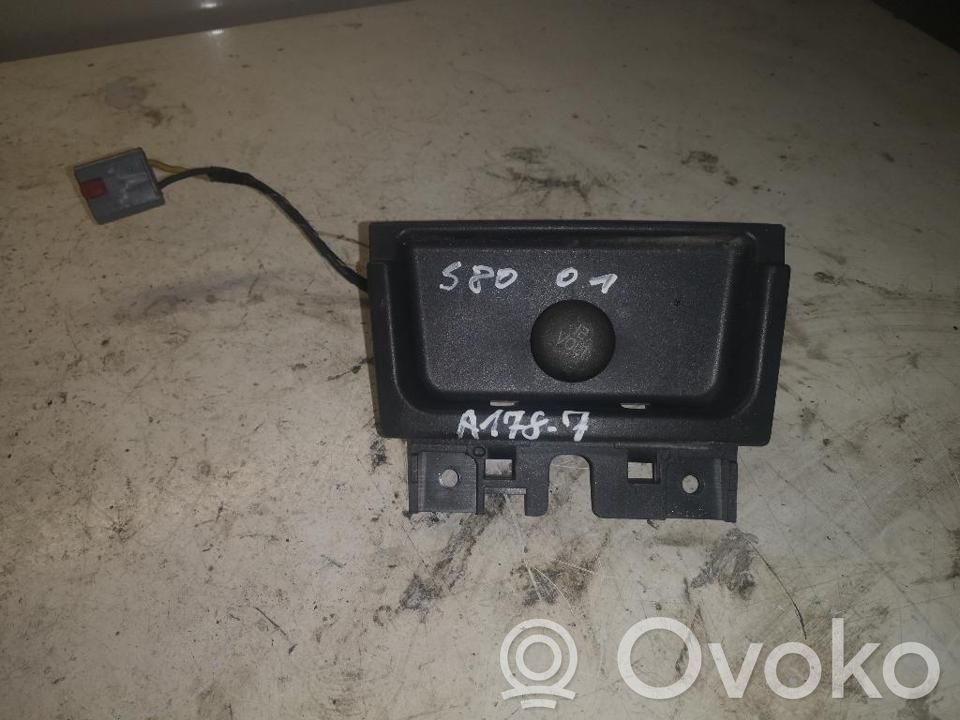 Volvo S80 Cigarette lighter 