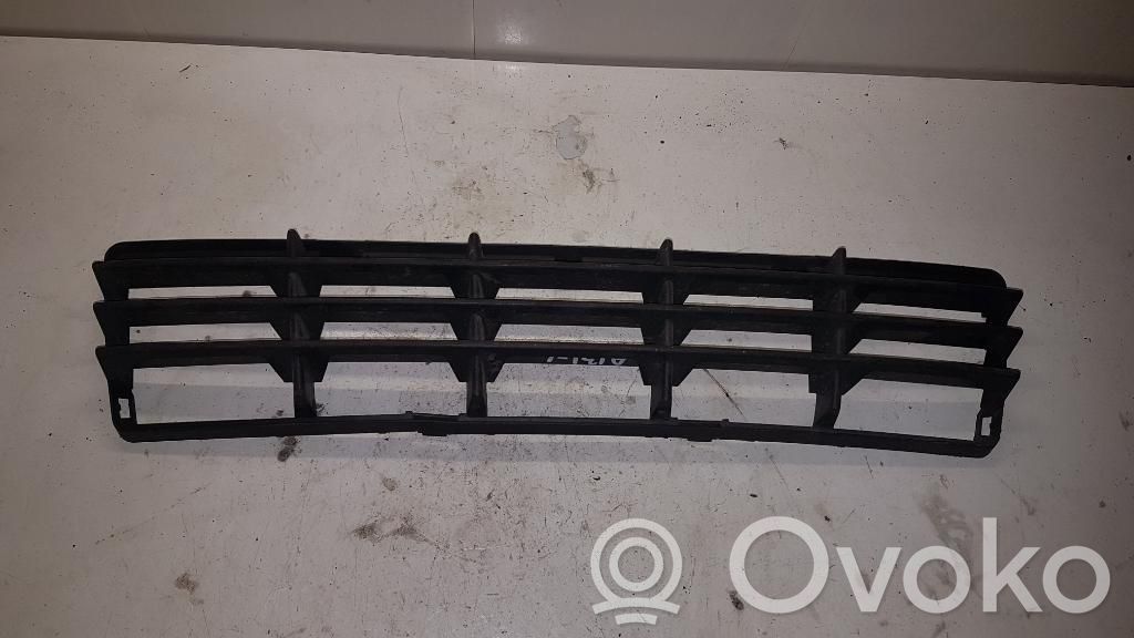Volvo V50 Front grill 
