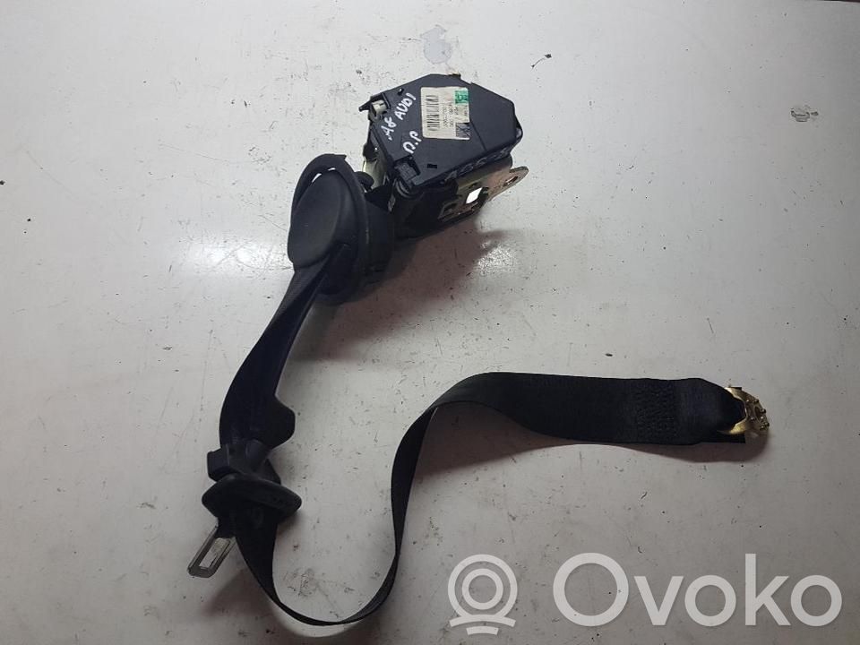 Audi A8 S8 D2 4D Cinturón delantero 