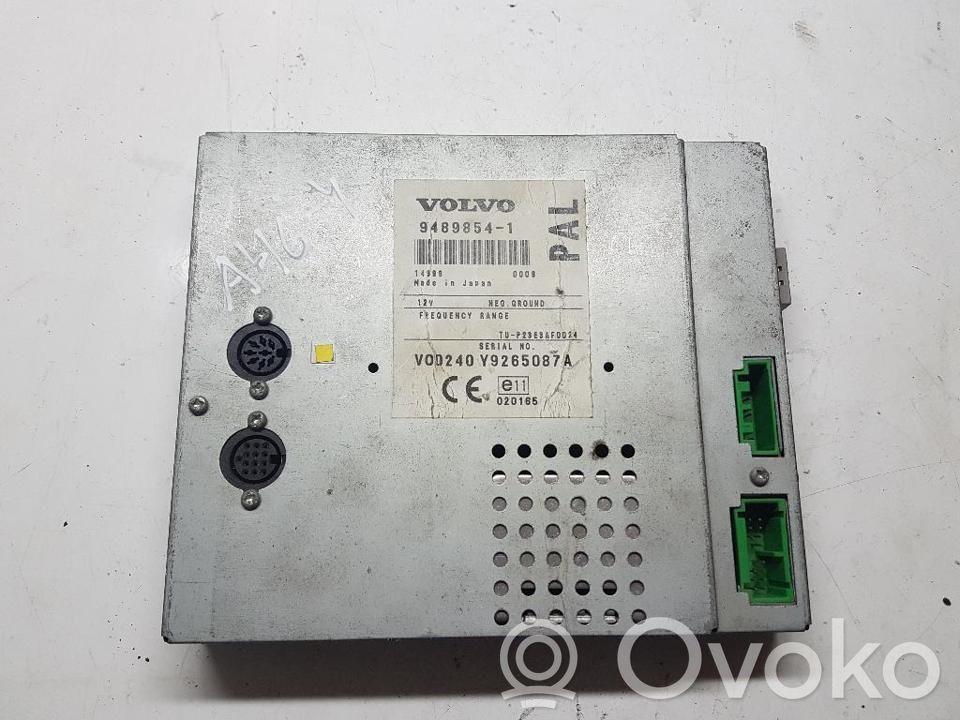 Volvo V70 Radio/CD/DVD/GPS head unit 