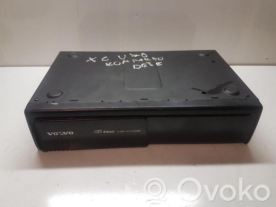 Volvo XC70 Unidad delantera de radio/CD/DVD/GPS 