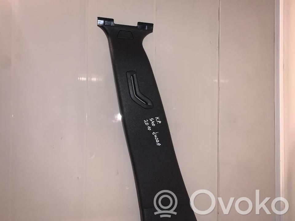 Volvo S40 (B) pillar trim (top) 