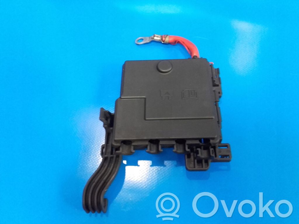 Volvo C30 Fuse module 