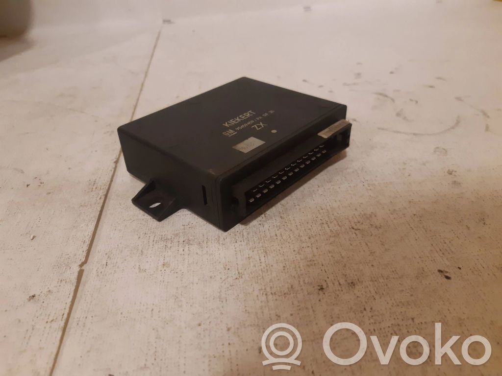 Opel Omega B1 Komforto modulis 