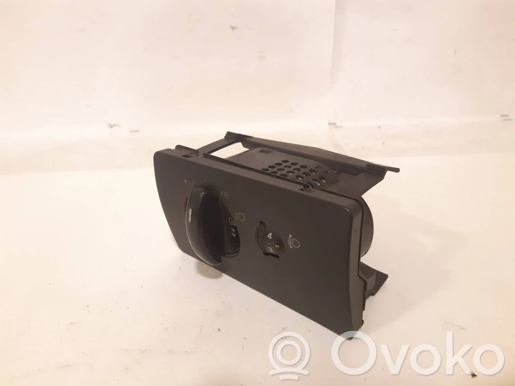 Ford Mondeo Mk III Light switch 