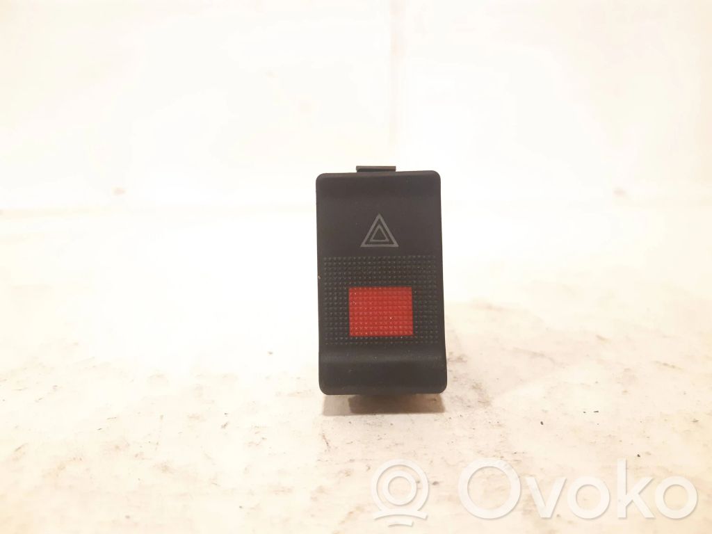 Przycisk świateł awaryjnych   4A0941509,SAE0C89,PNT65D0T