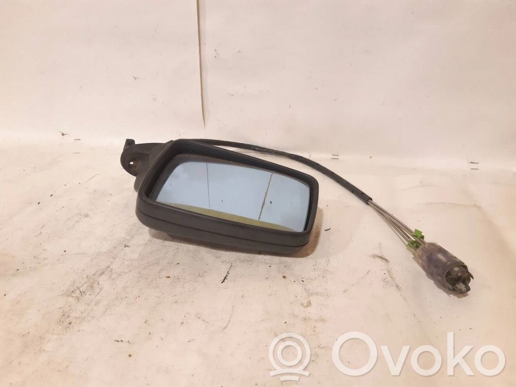 Audi 80 90 S2 B4 Manualne lusterko boczne drzwi przednich 