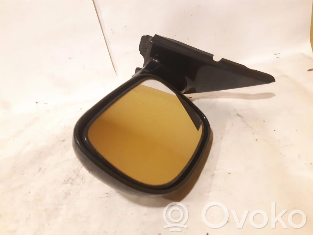 Chrysler Voyager Front door electric wing mirror 