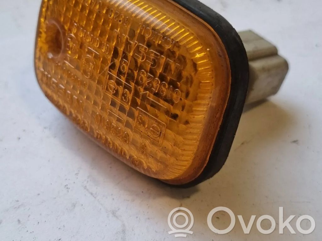 Nissan Sunny Front fender indicator light 