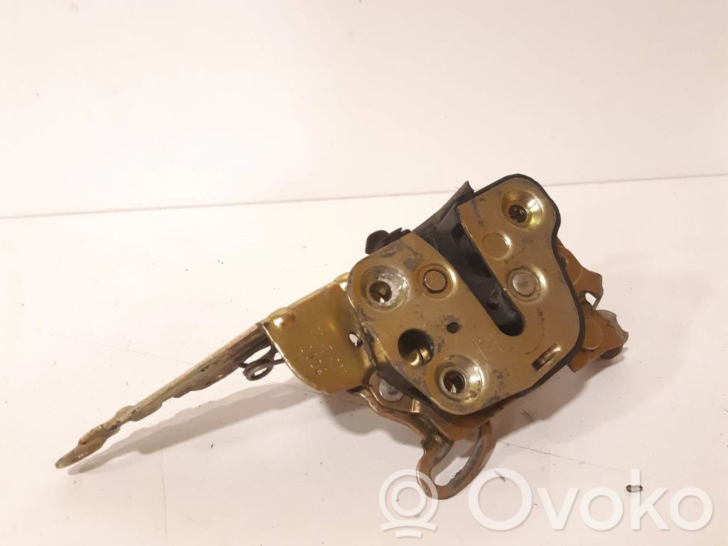 Opel Astra F Coupe door lock (next to the handle) 