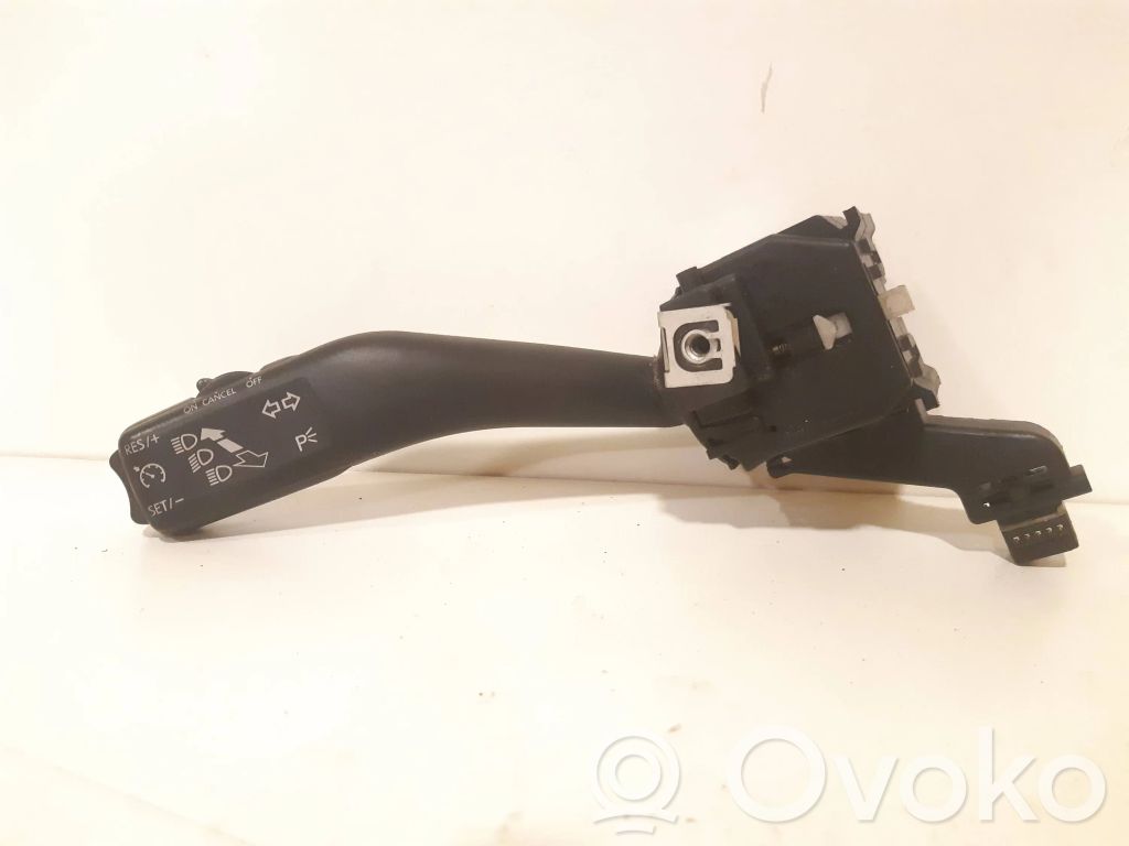 Volkswagen Touran I Indicator stalk 