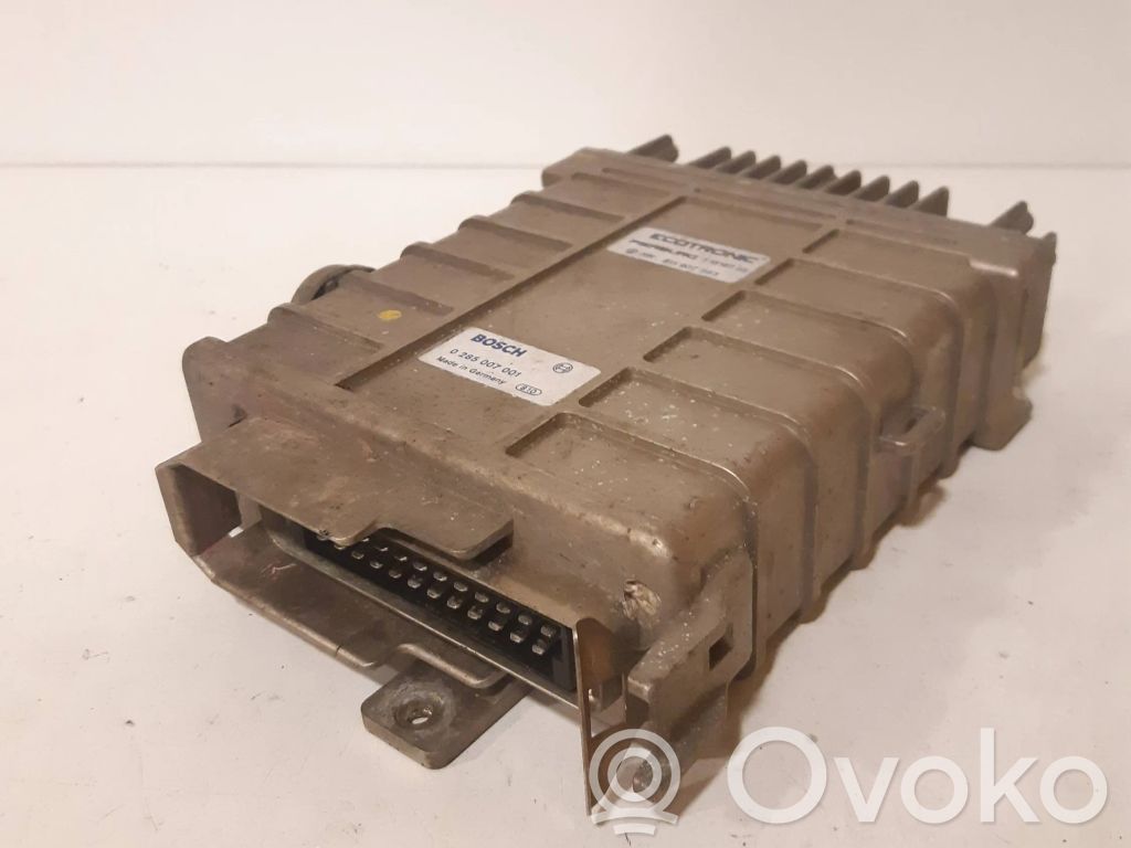 Volkswagen Golf II Engine control unit/module 