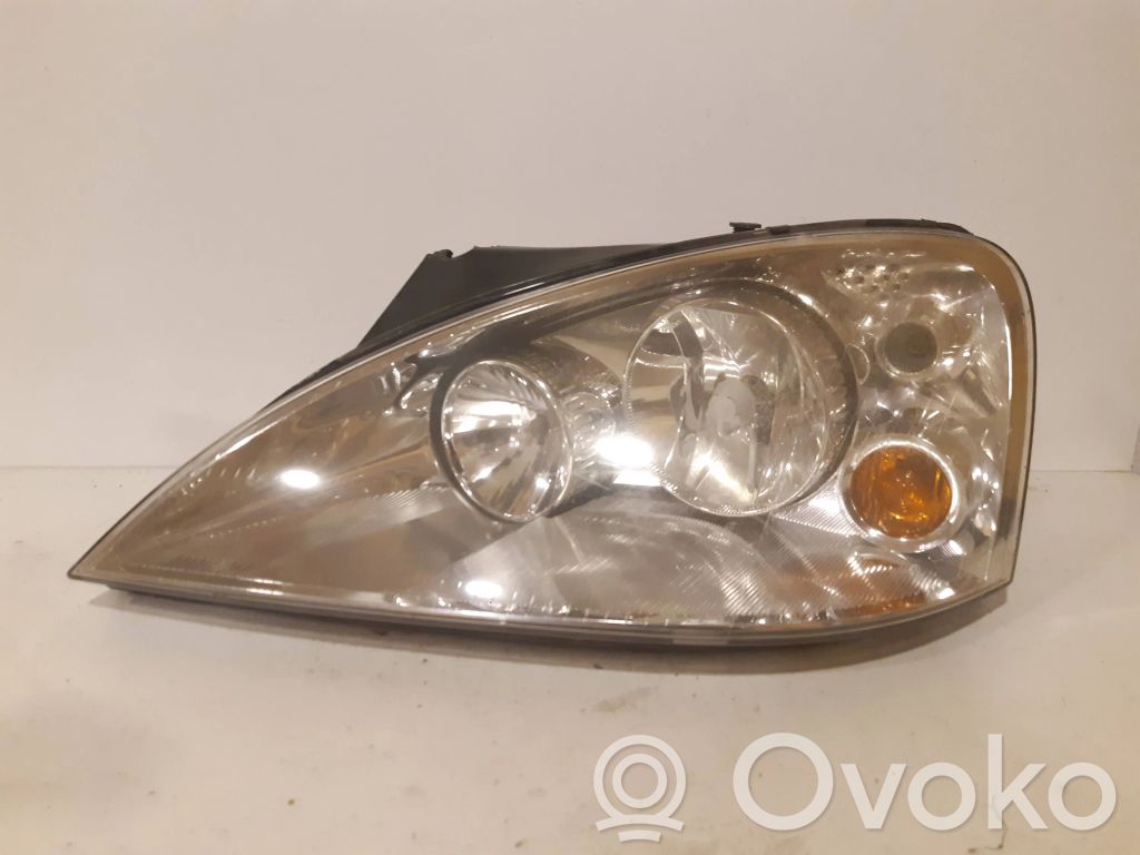 Ford Galaxy Headlight/headlamp 