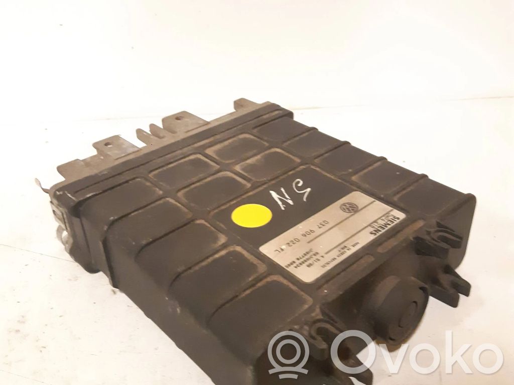 Engine control unit/module   037906022FL