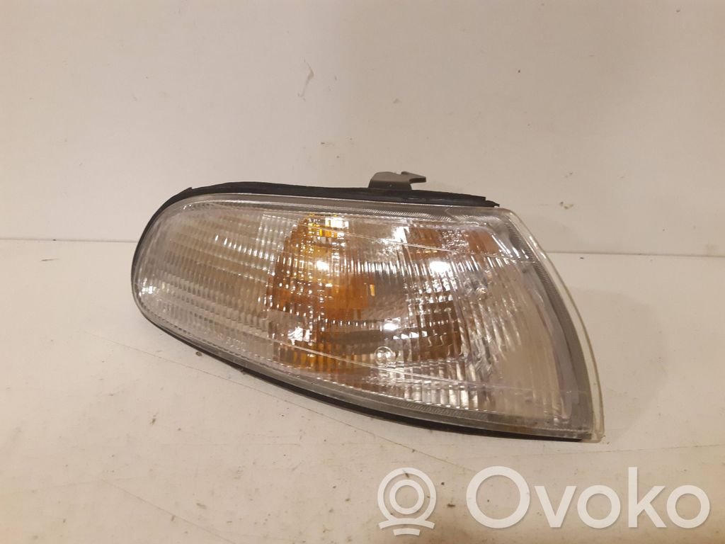Mazda 626 Front indicator light 