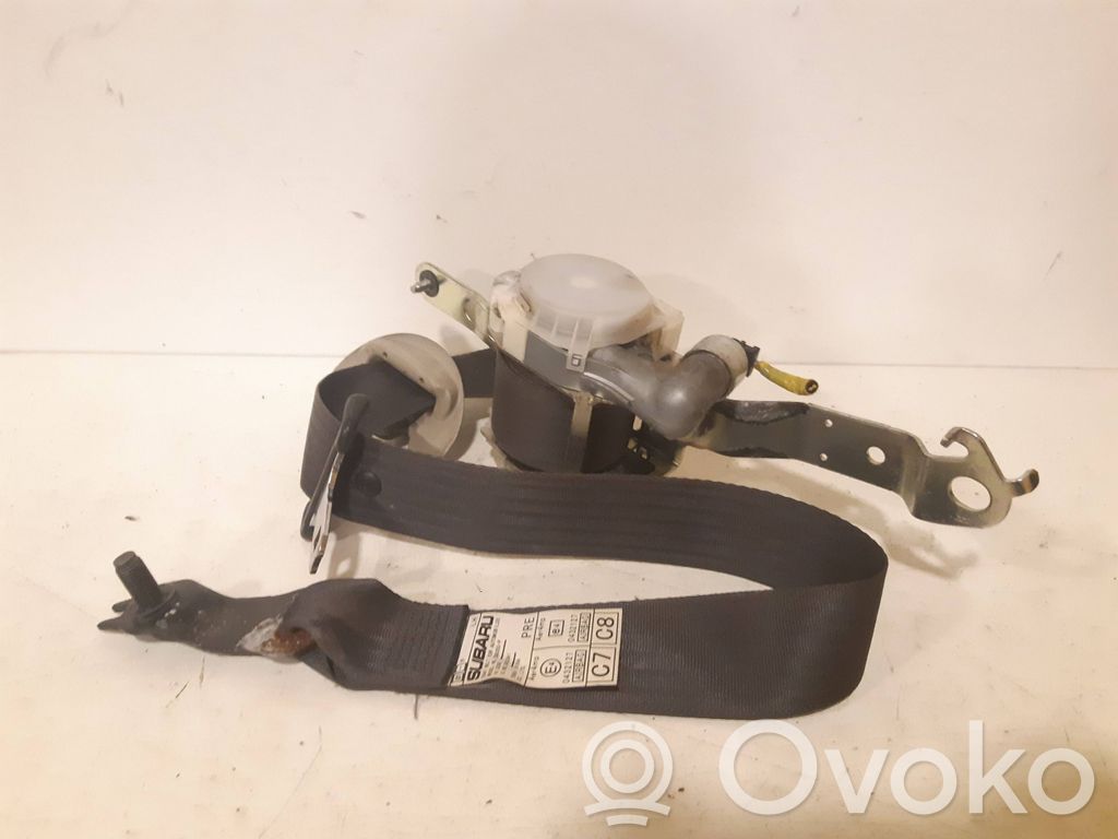 Subaru Legacy Cinturón delantero 