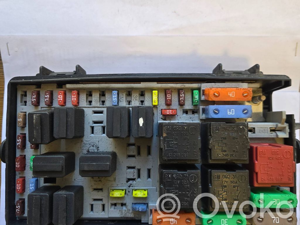 Opel Corsa D Fuse module 