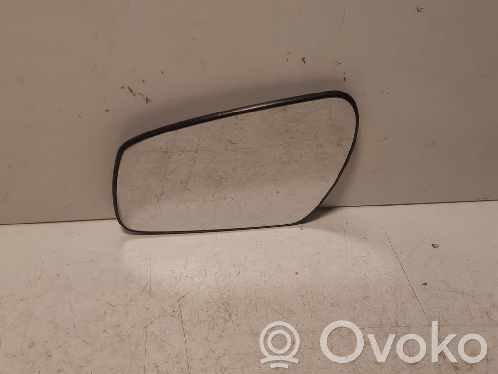 Ford Focus Spoguļa stikls 