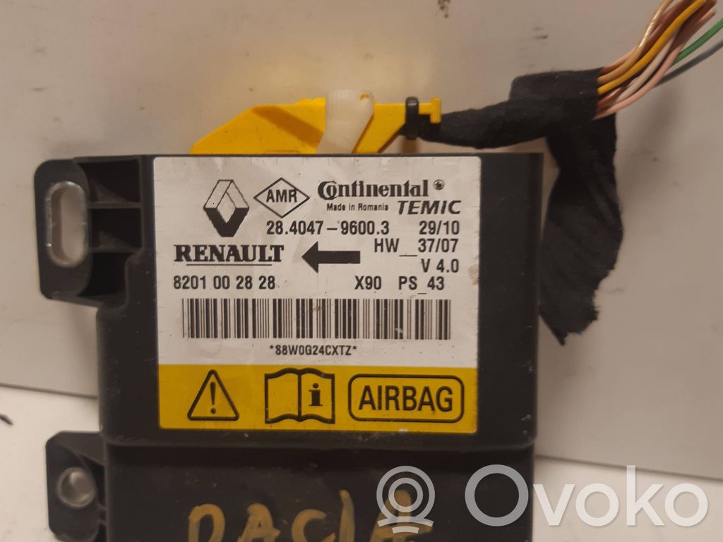 Dacia Sandero Airbag control unit/module 