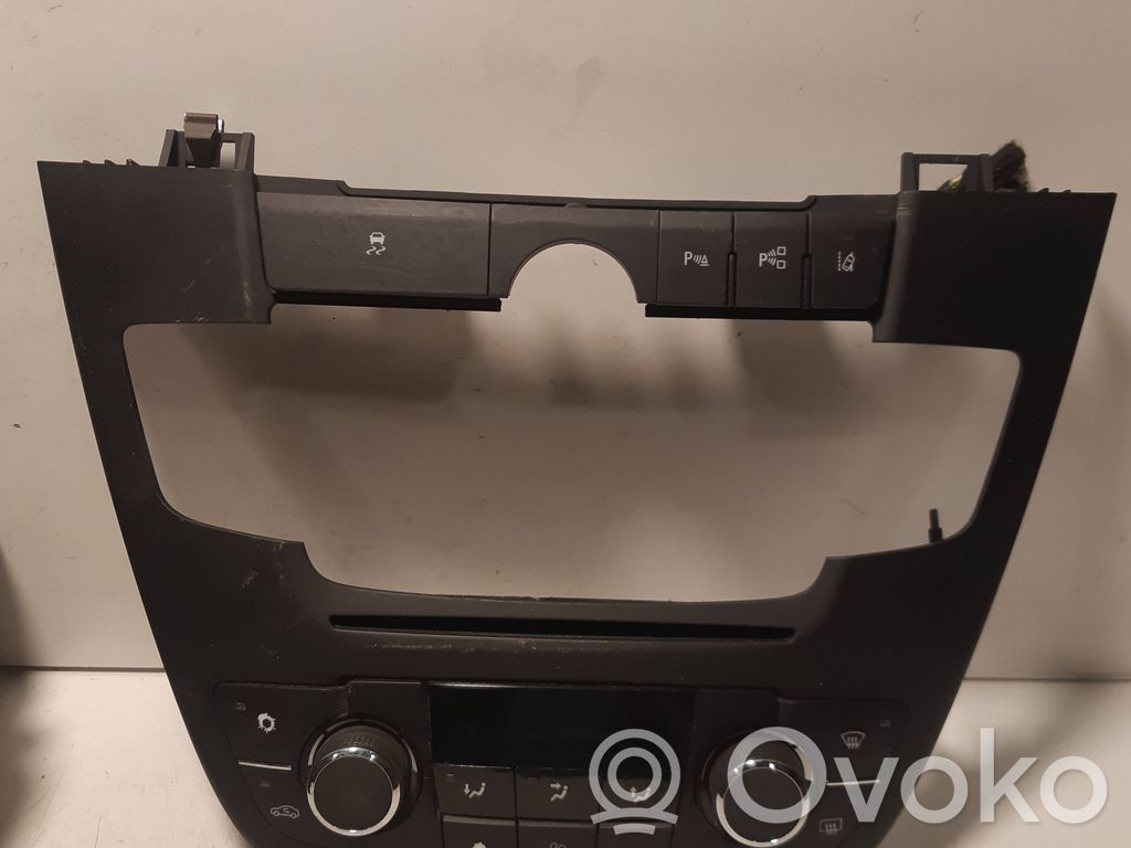 Opel Insignia A Climate control unit 