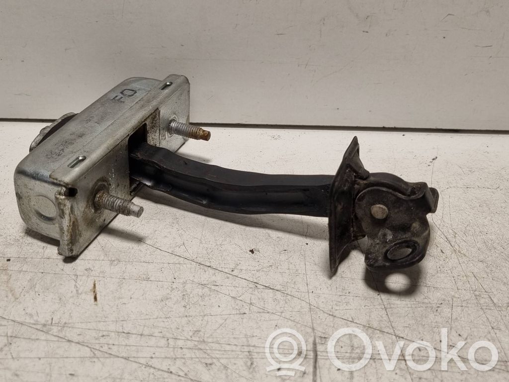 Saab 9-3 Ver2 Takaoven pidätin 