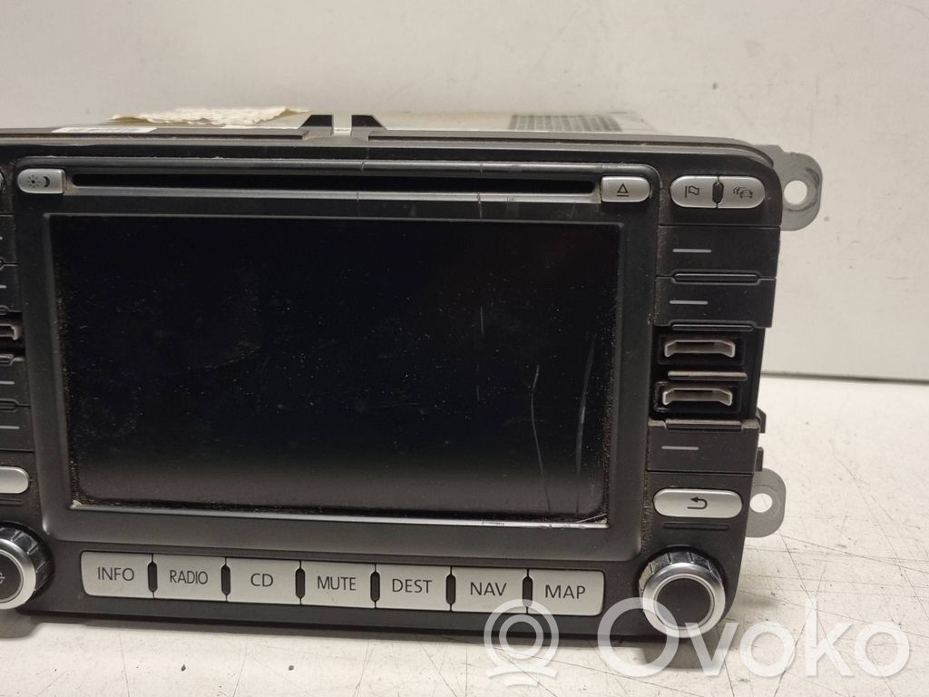 Volkswagen PASSAT B6 Panel / Radioodtwarzacz CD/DVD/GPS 